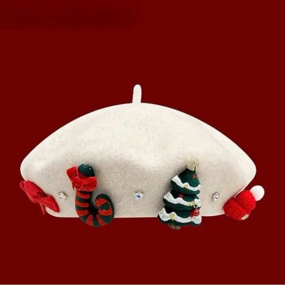 Stylish Christmas Beret - Picture 4 of 12
